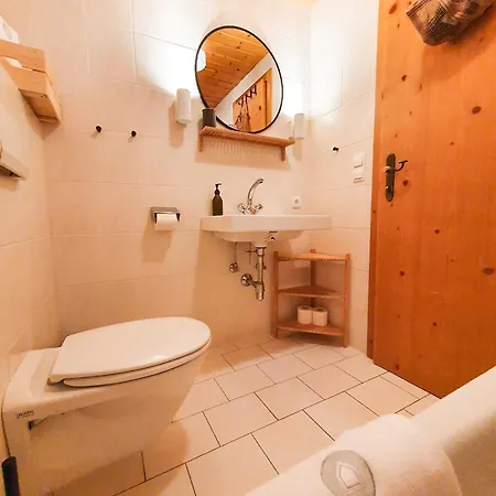 公寓 Alpenflair Mit Balkon - Inkl Parkplatz #3 *