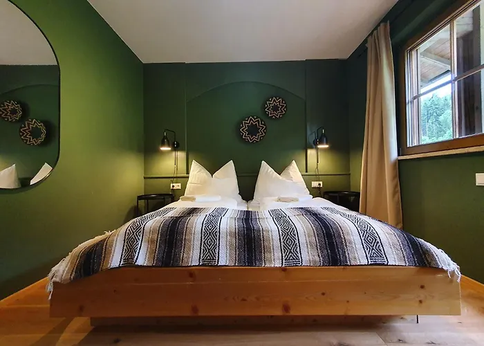 Appartement Alpenflair Mit Balkon - Inkl Parkplatz #3 Innsbruck